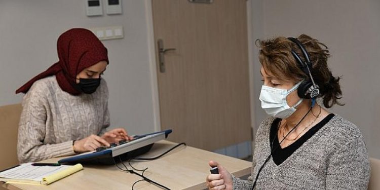 Kadıköy Belediyesi’nden 65 Yaş Üstüne Ücretsiz İşitme Testi