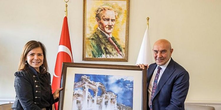 Büyükelçilerden Buca Metrosu temel atma törenine övgü