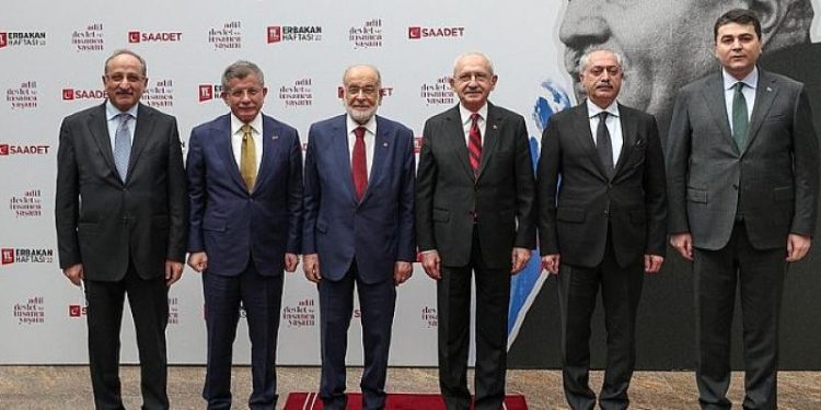 CHP Genel Başkanı Kemal Kılıçdaroğlu, Prof. Dr. Necmettin Erbakan’ı Anma Törenine Katıldı