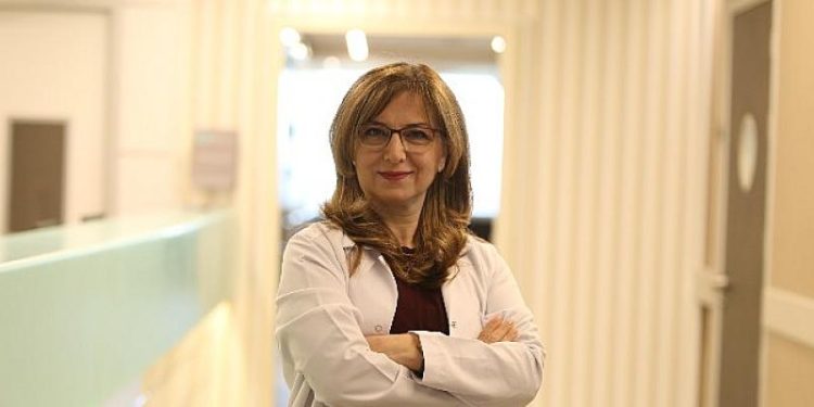 Sevgiyi ifade etmenin tek şekli hediye değil