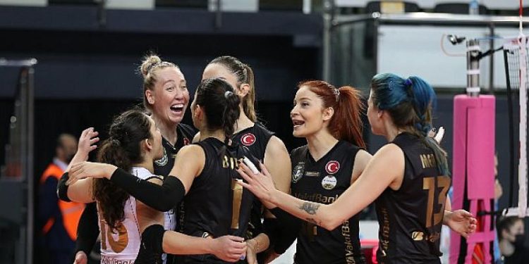 VakıfBank, Nilüfer Belediyespor’a set vermedi