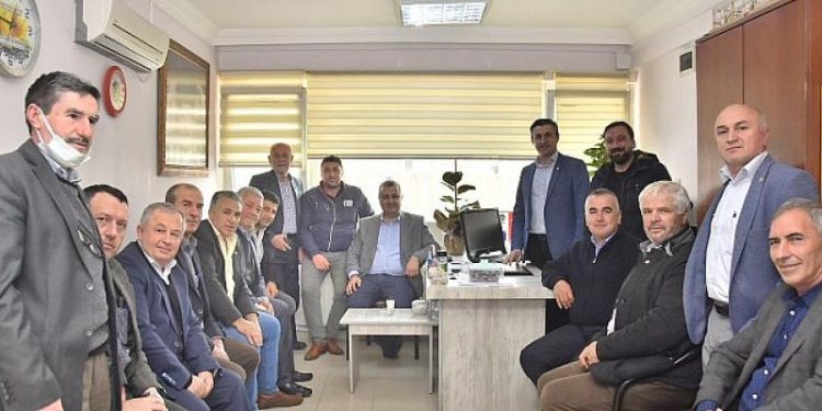 Belediye Başkanı Ulaş Yurdakul Malkara Muhtarlar Derneği Başkanı Ender Çeşme’ye Hayırlı Olsun Ziyaretinde Bulundu