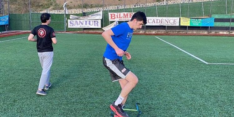 Gençler Hedeflerine Gölcük Belediyesi’nin Kurslarında Hazırlanıyor